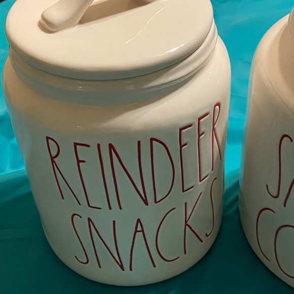 Rae Dunn Christmas canisters set of 4 - Picture 13 of 13